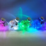 ボリューム感たっぷりの、ビンの中から光るハーバリウム。 癒しを与えてくれる商品です。