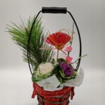 コンパクトにまとめたお正月飾り。テーブルの上にいかがですか。