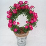 人気のミニアーチをガーデン風のブリキの器に入れた商品です